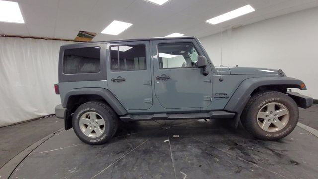 2014 – Jeep – Wrangler