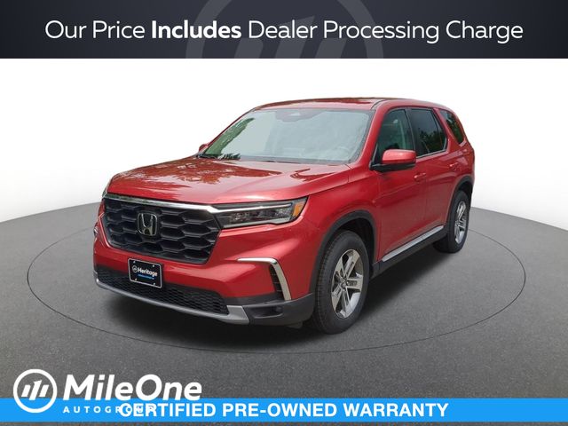 Radiant Red Metallic II 2023 Honda Pilot SUV / Crossover All-Wheel Drive Automatic
