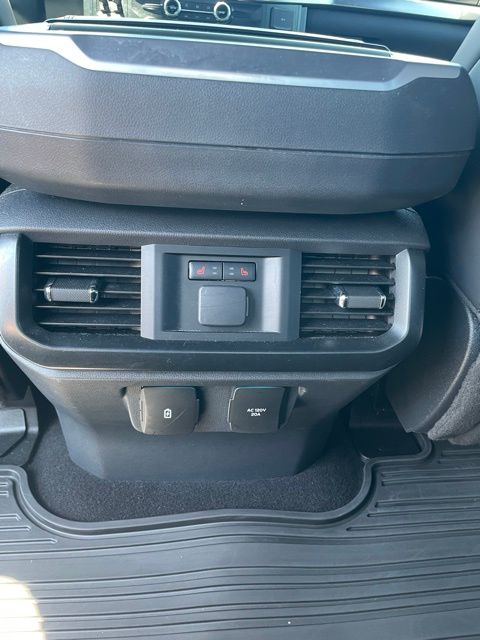 Used 2023 White Ford Raptor image 16