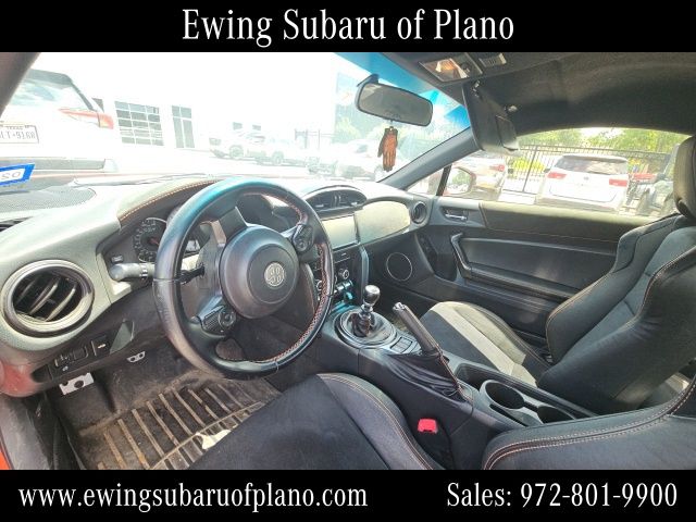 car-gallery-8