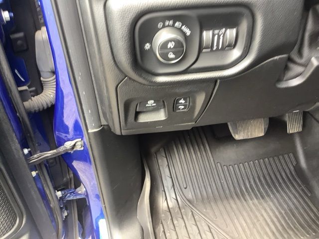 Used 2019 Blue Streak Ram Big Horn/Lone Star image 25