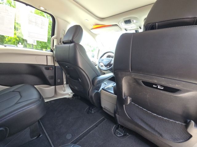 2023 Chrysler Pacifica Touring L:46447A