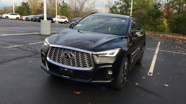 2022 INFINITI QX55 LUXE 3