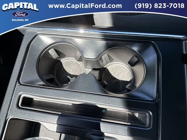 Used 2023 Gray Ford XLT image 31
