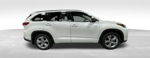 2018 Toyota Highlander Limited photo