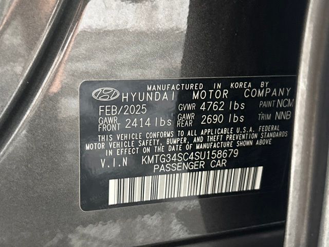 Used 2025 Genesis G70 Sedan