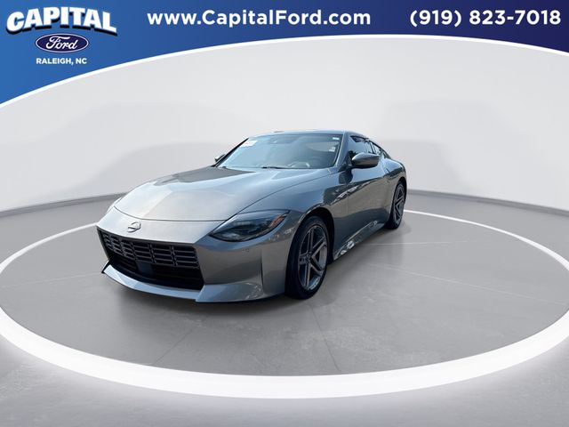 Used 2024 Gray Nissan Sport image 4