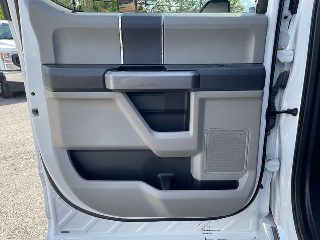 2022 Ford F-250SD XLT - Oxford White exterior view 11