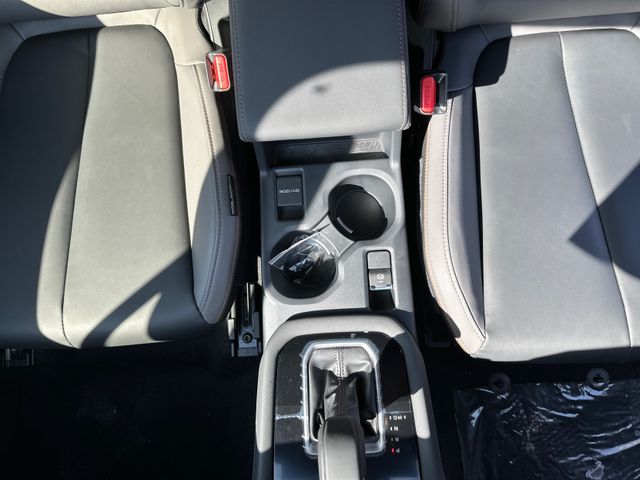 2025 Subaru Forester Sport photo