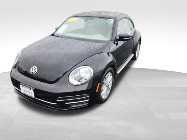 2018 Volkswagen Beetle 2.0T SE