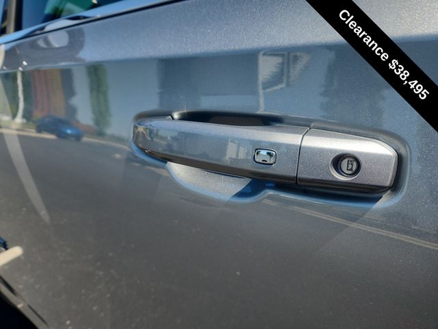 Used 2023 Chevrolet Tahoe For Sale in Grove City, OH