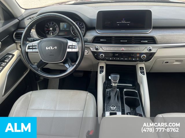 Used 2022 Purple Kia EX image 28