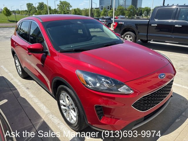 2020 Ford Escape SE