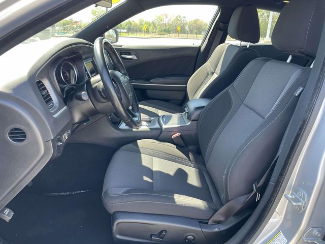 Used 2022 Silver Dodge SXT image 13