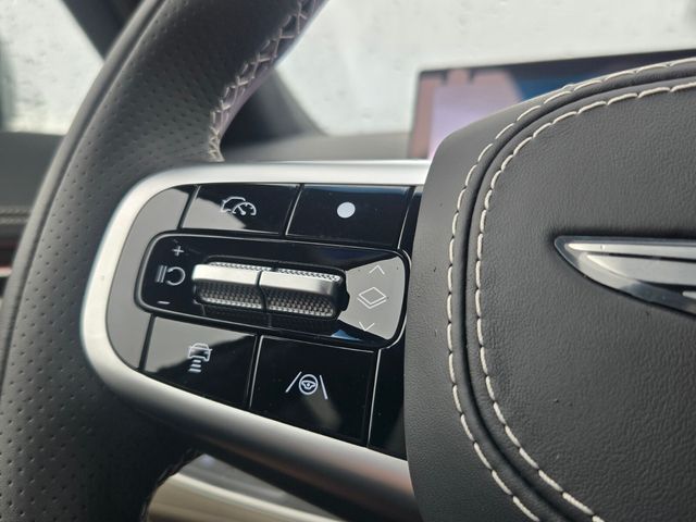 2027 Genesis Gv70