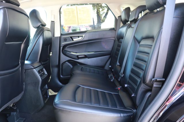 2024 Ford Edge SEL photo