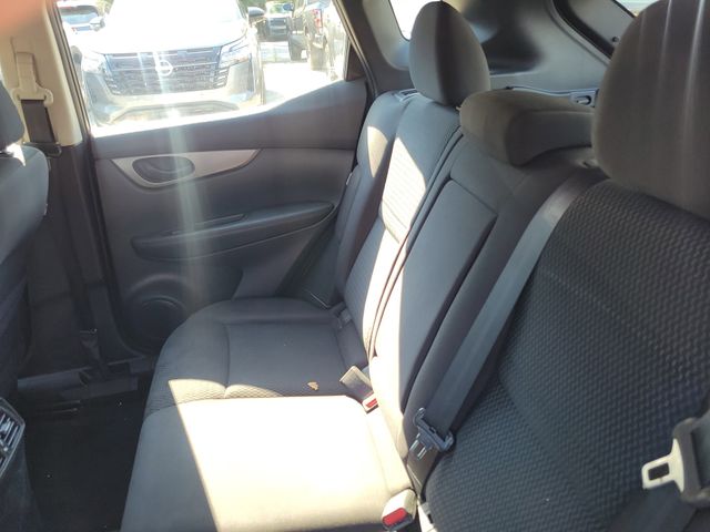Used 2020 Gray Nissan S image 12