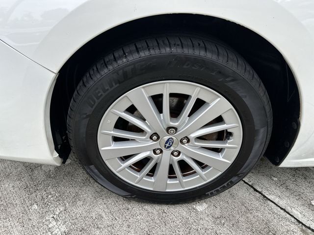 2018 Subaru Impreza - $14,977