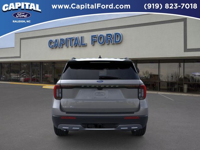 New 2026 Gray Ford Active image 5
