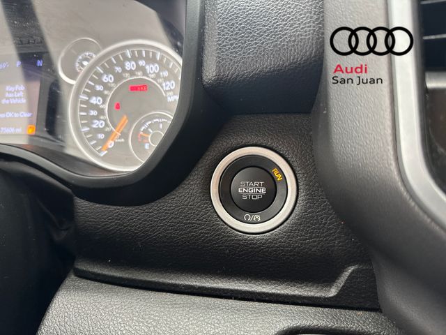 Used 2022 White Ram Big Horn/Lone Star image 22