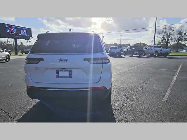 2026 Jeep Grand Cherokee L Laredo 4x2