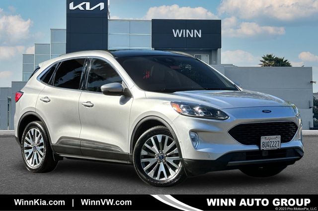 2020 Ford Escape Hybrid Titanium AWD