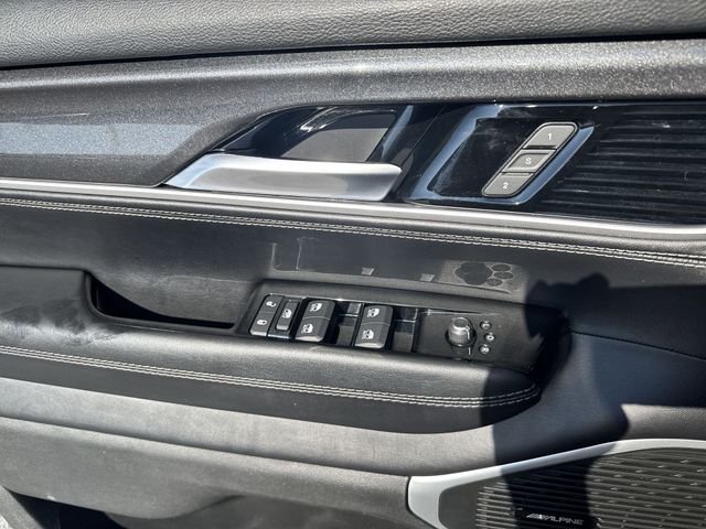 Used 2022 Black Jeep Series I image 31