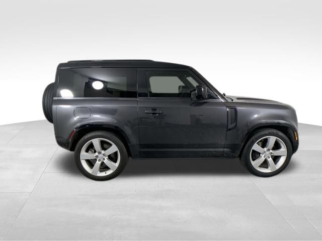 2022 Land Rover Defender 90 X-Dynamic HSE 7