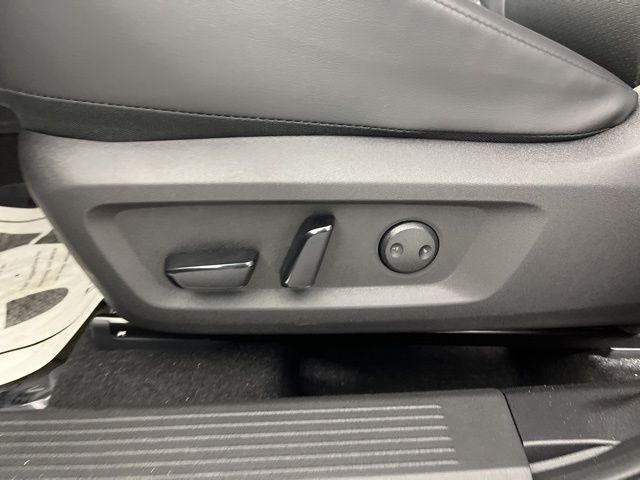 2025 Gun Metallic Nissan Rogue SV FWD SUV