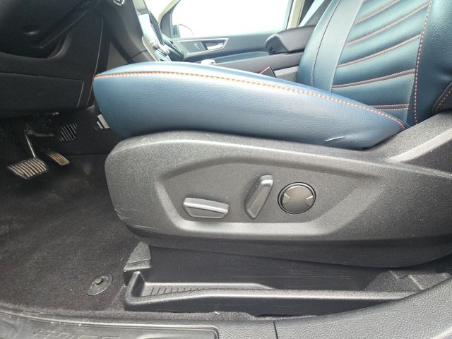 2023 Ford Edge SEL:B02333A