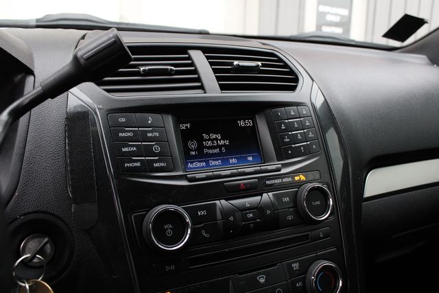 Used 2017 Black Ford Base image 15