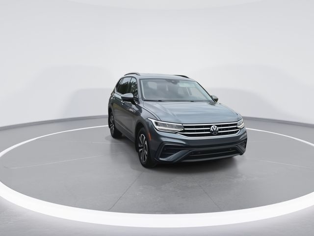 Used 2024 Gray Volkswagen 2.0T S image 3
