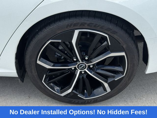 2023 Nissan Altima 2.5 SR White at Monument Chevrolet