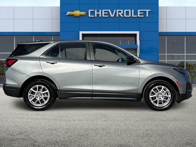 2023 Chevrolet Equinox LS 3