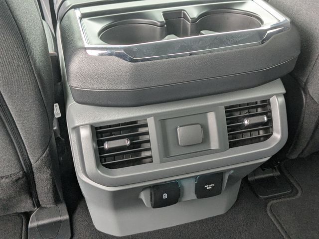 2025 Ford F-150 XLT - Photo 21