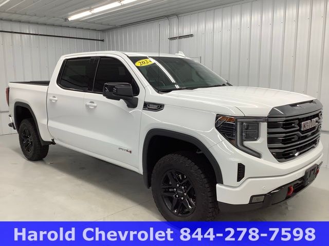 2024 GMC Sierra 1500 AT4 Crew Cab 4WD
