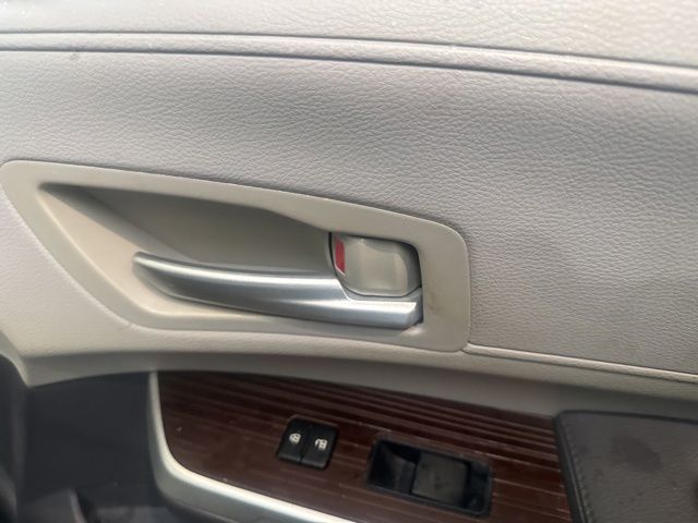 2021 Toyota Sienna XLE Silver at Monument Chevrolet