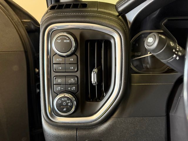 2021 GMC Sierra 1500 Denali photo