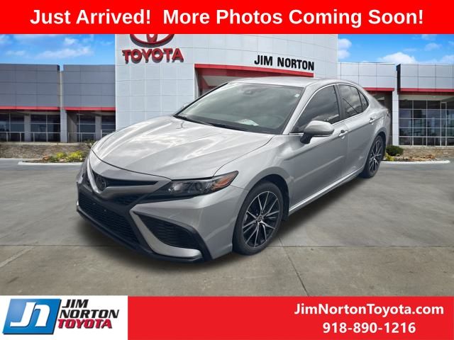 Used 2023 Toyota Camry SE with VIN 4T1G11AK3PU751237 for sale in Tulsa, OK