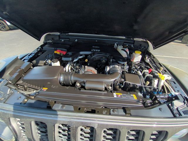 Used 2021 Gray Jeep Rubicon image 34