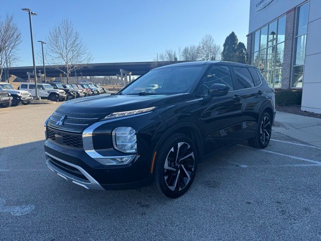 2024 Mitsubishi Outlander SE FWD