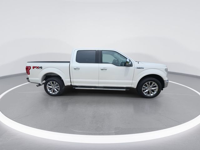 Used 2016 White Platinum Clearcoat Metallic Ford Lariat image 9