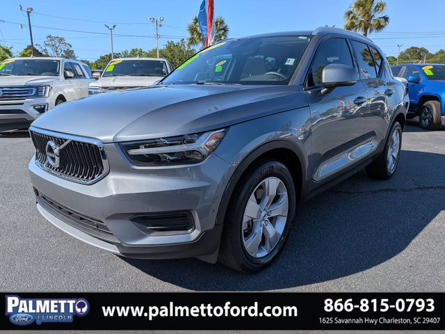 used 2019 Volvo XC40 car, priced at $22,998