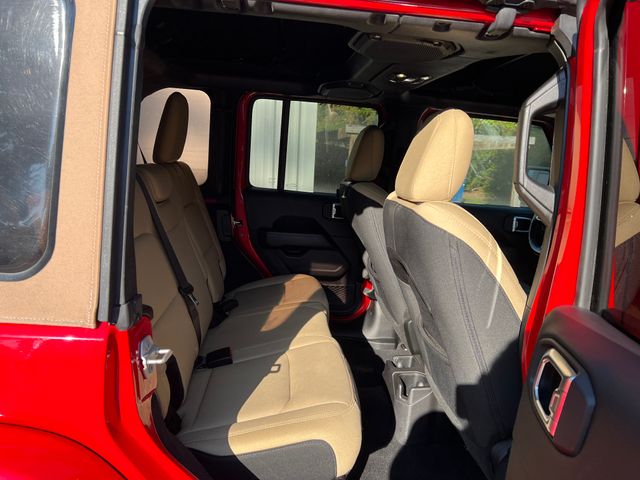 2019 Jeep Wrangler Unlimited Sahara 51