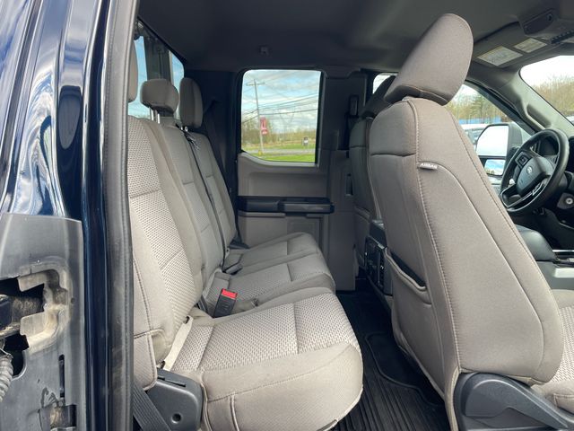 2022 Ford F-250SD XLT - Blue Metallic exterior view 14