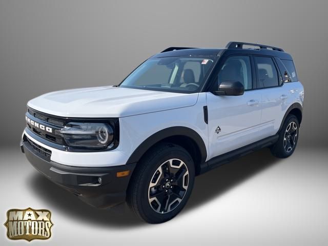 2024 Ford Bronco Sport Outer Banks 3