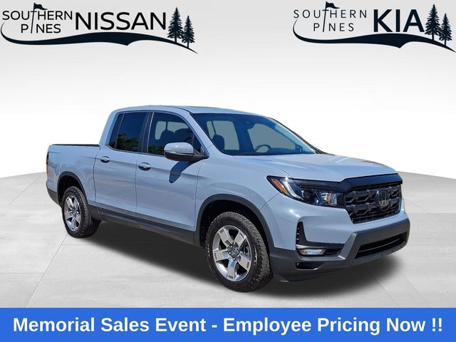 Solar Silver Metallic 2025 Honda Ridgeline RTL AWD Pickup Truck All-Wheel Drive 9-Speed Automatic