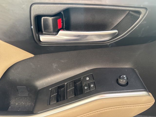 2023 Toyota Highlander XLE Beige at Don McGill Toyota