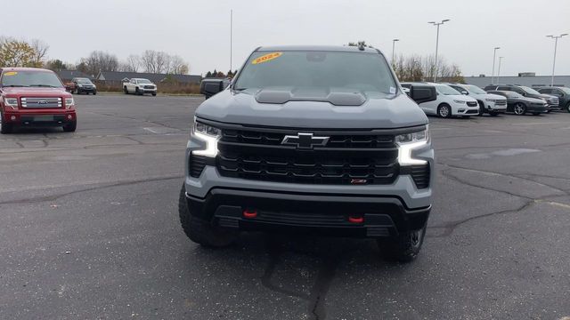 2024 Chevrolet Silverado 1500 LT Trail Boss 3