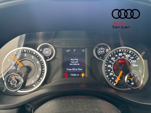 Used 2022 White Ram Big Horn/Lone Star image 26